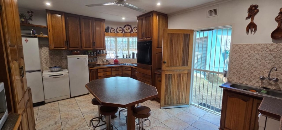 4 Bedroom Property for Sale in Protea Park North West